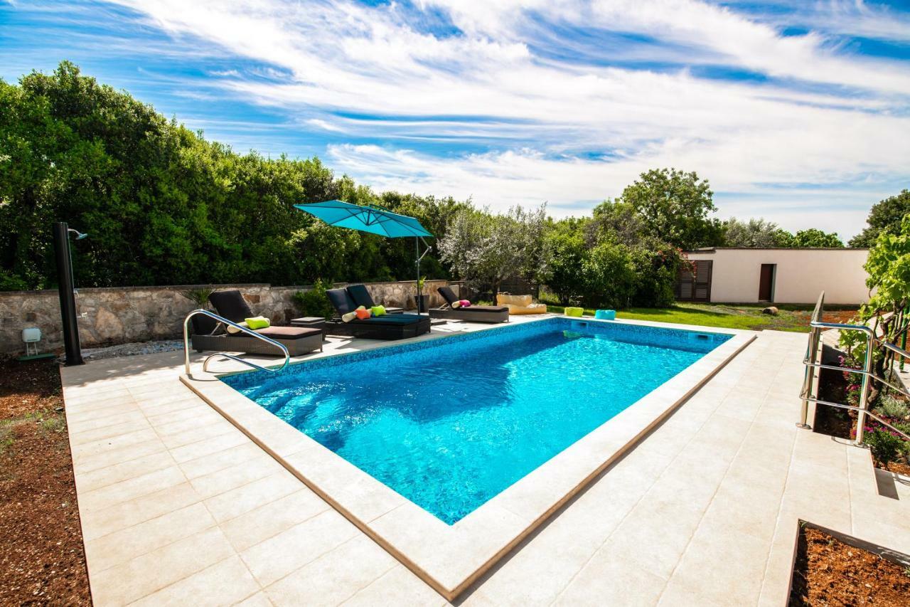 Holiday Home Mara Fondole Bagian luar foto