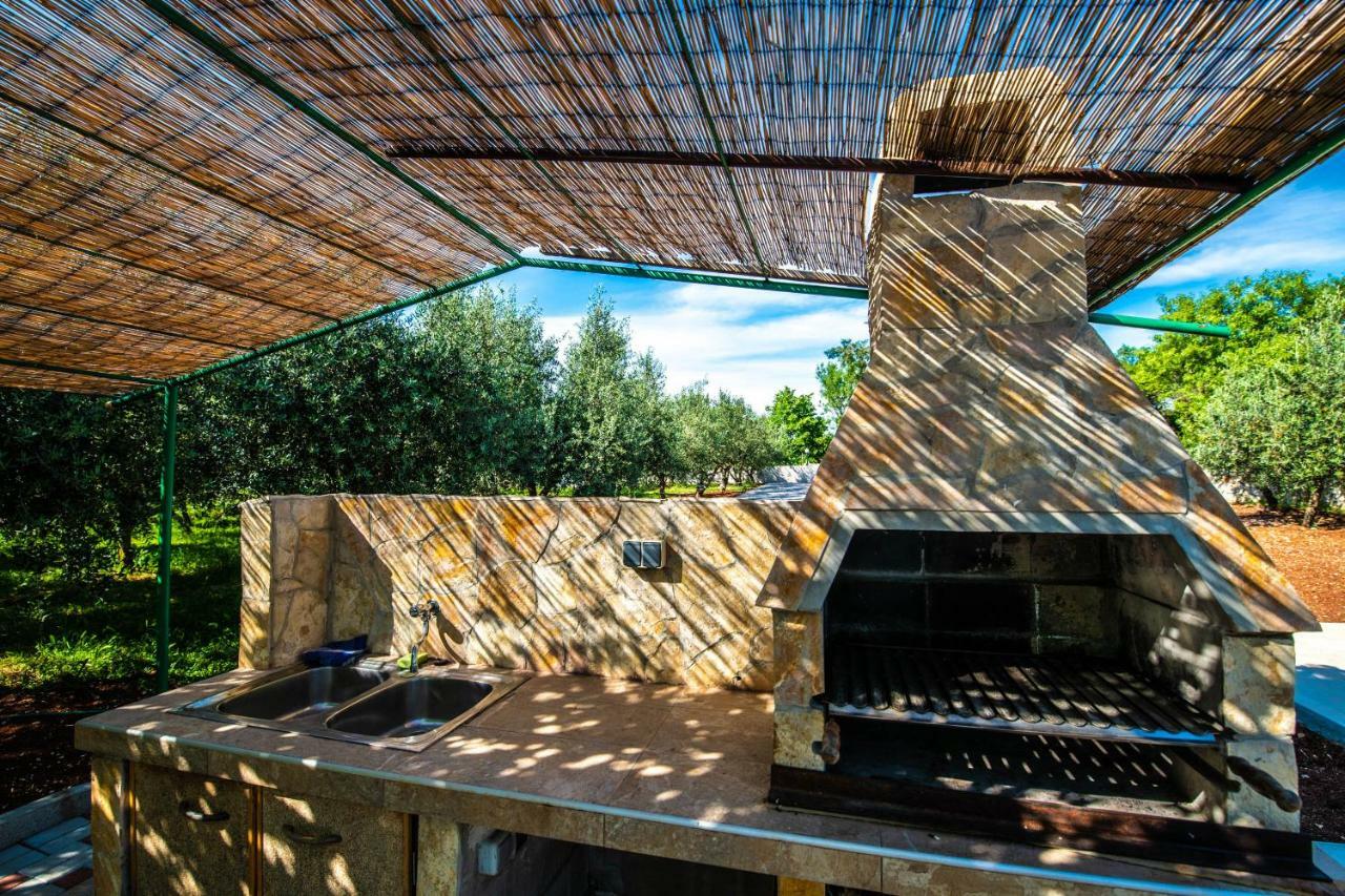 Holiday Home Mara Fondole Bagian luar foto