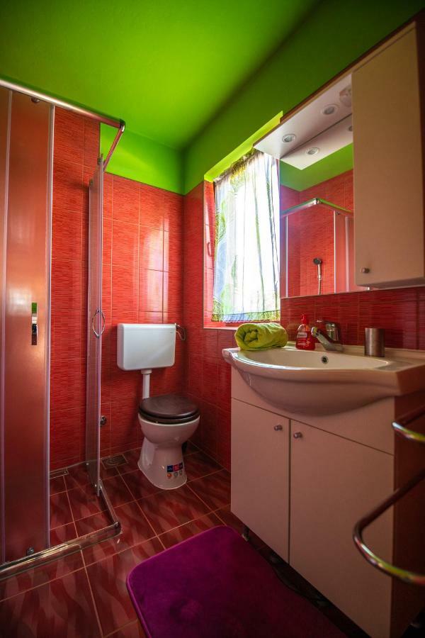 Holiday Home Mara Fondole Bagian luar foto