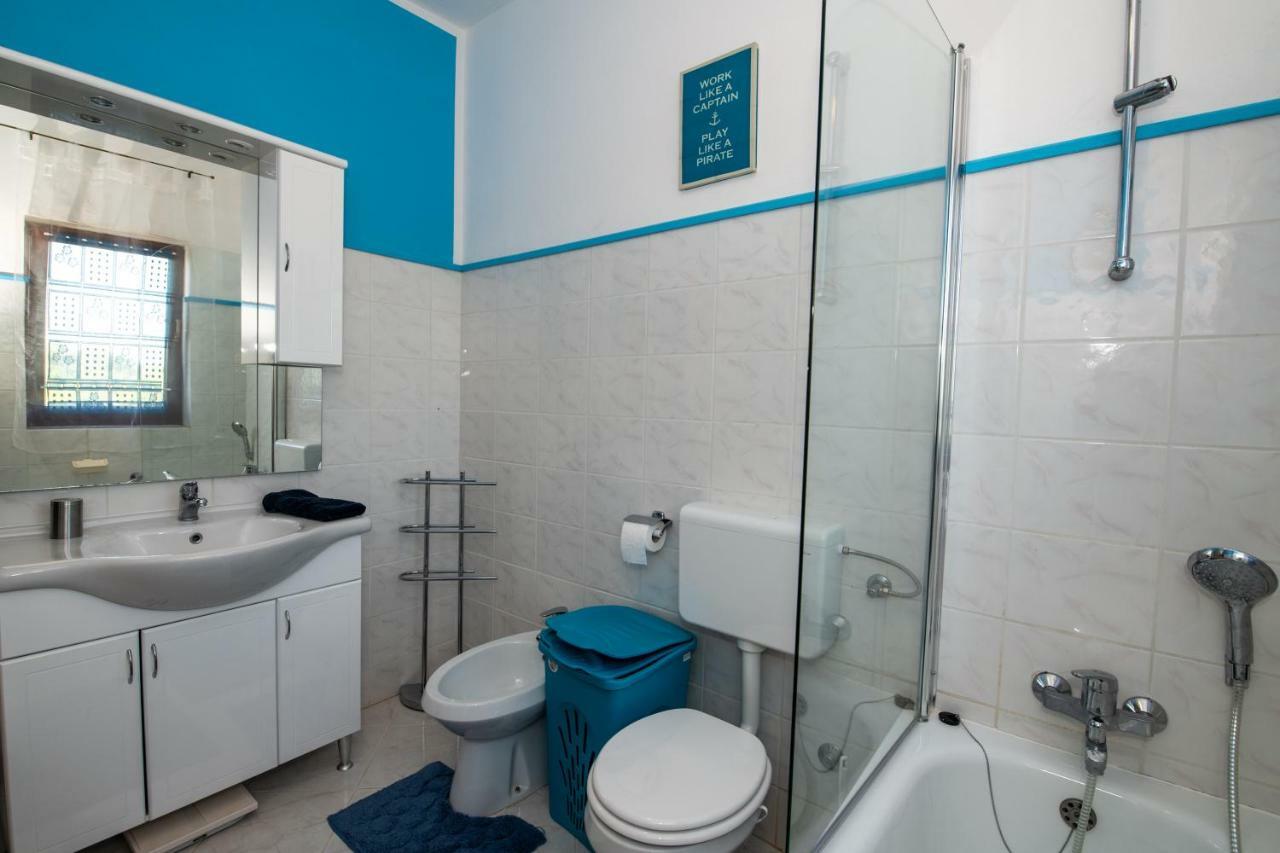 Holiday Home Mara Fondole Bagian luar foto